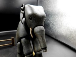 schoenhut elephant e